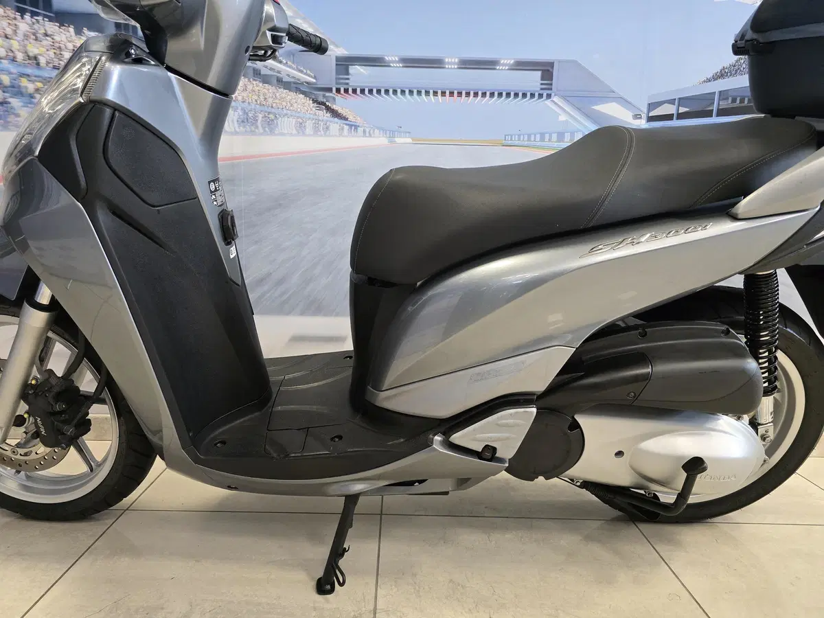 Honda SH 300 i ABS (2011 - 13) (6)