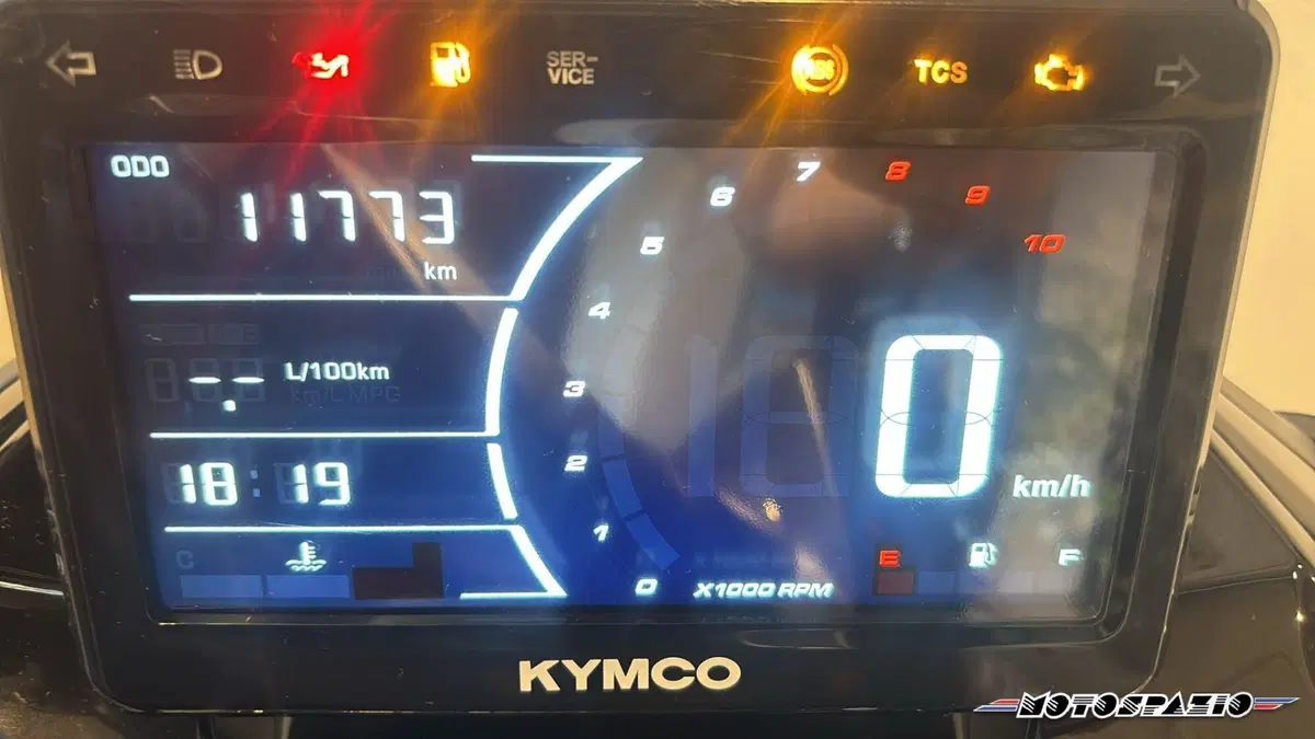 Kymco Downtown 350i GT (2024 - 26) (4)