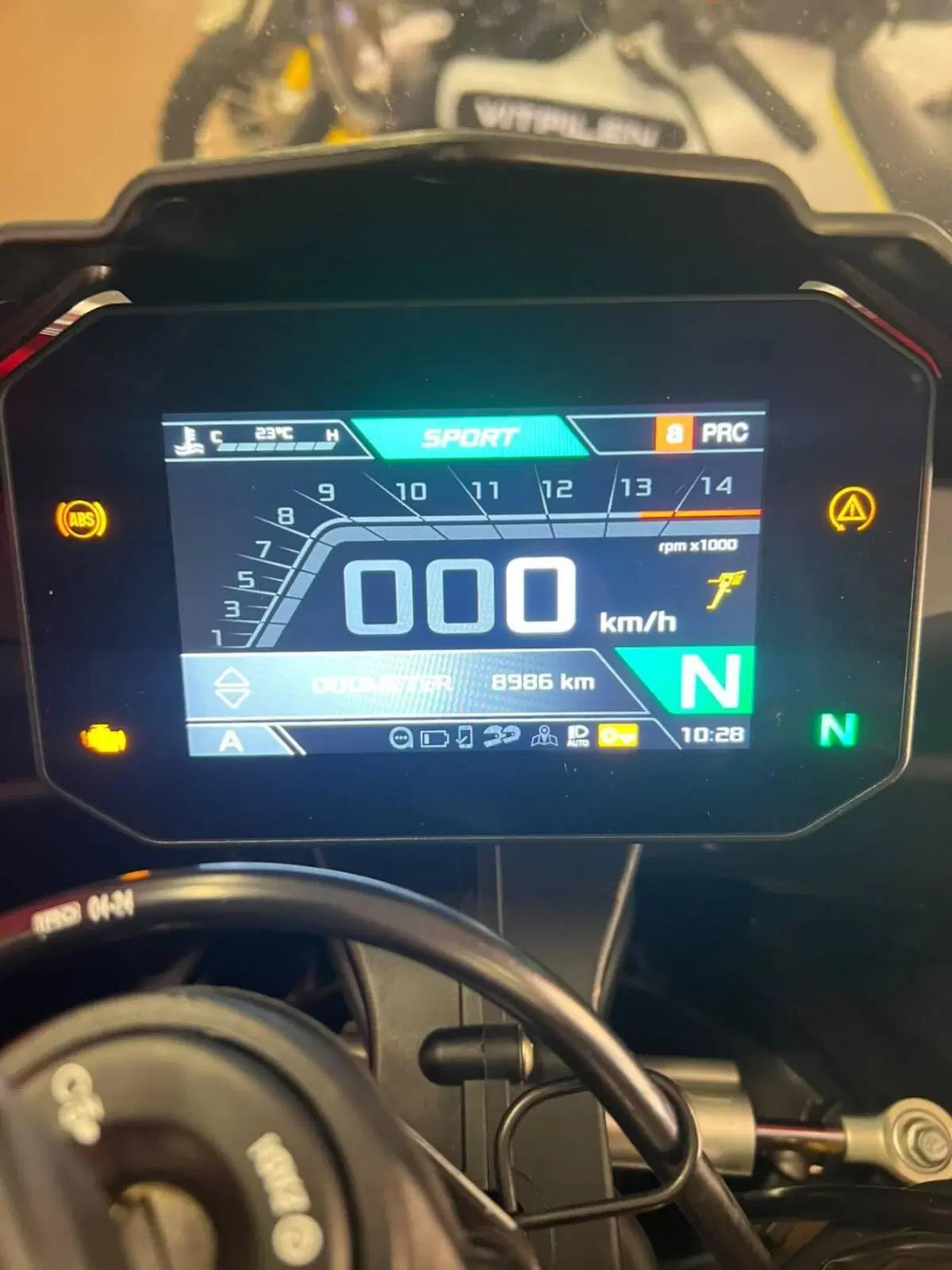 Aprilia RSV4 1100 Factory SE-09 SBK (2024) (2)