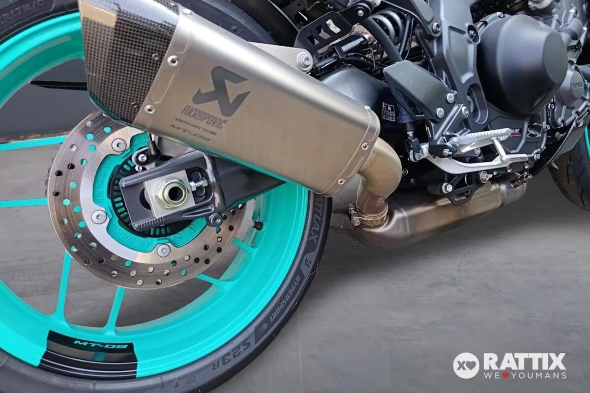 Yamaha MT-09 (2024 - 26) (4)