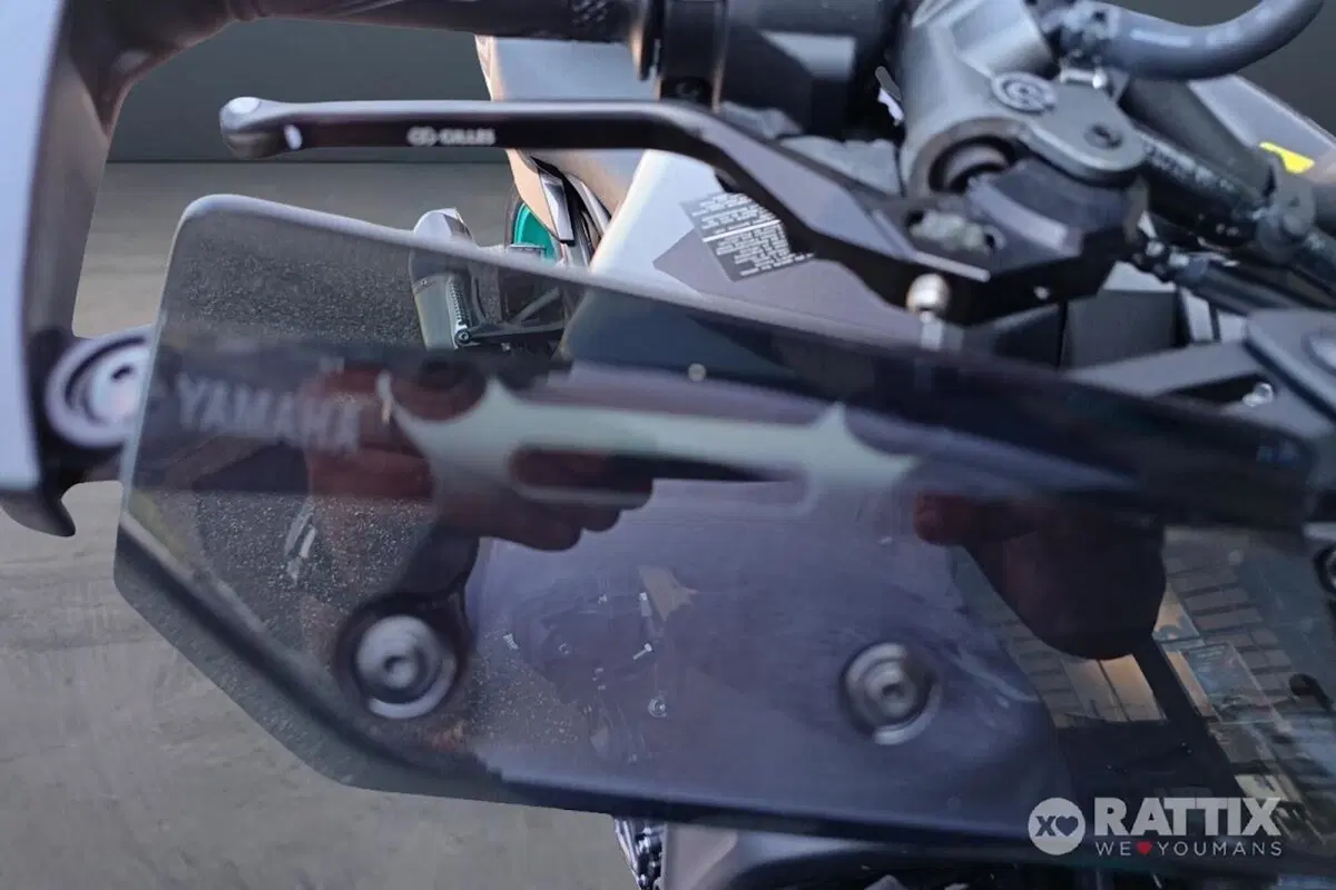 Yamaha MT-09 (2024 - 26) (7)