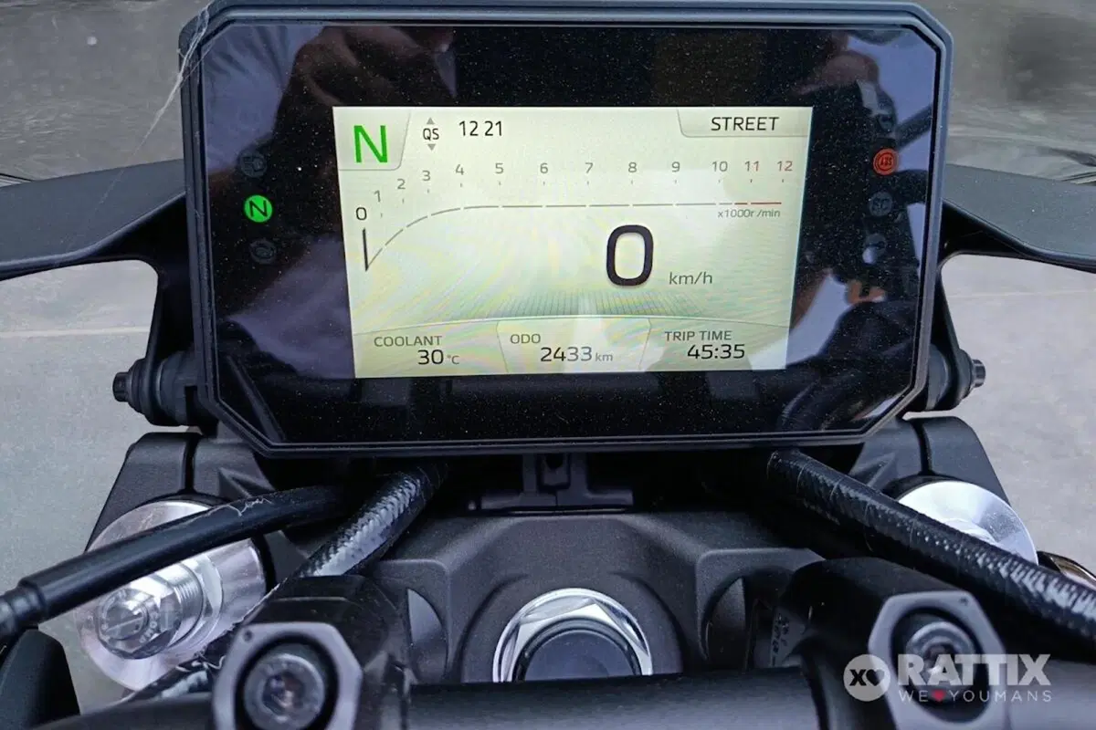 Yamaha MT-09 (2024 - 26) (11)