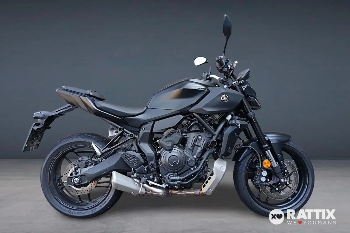 Yamaha MT-07 Y-AMT (2025 - 26) (3)