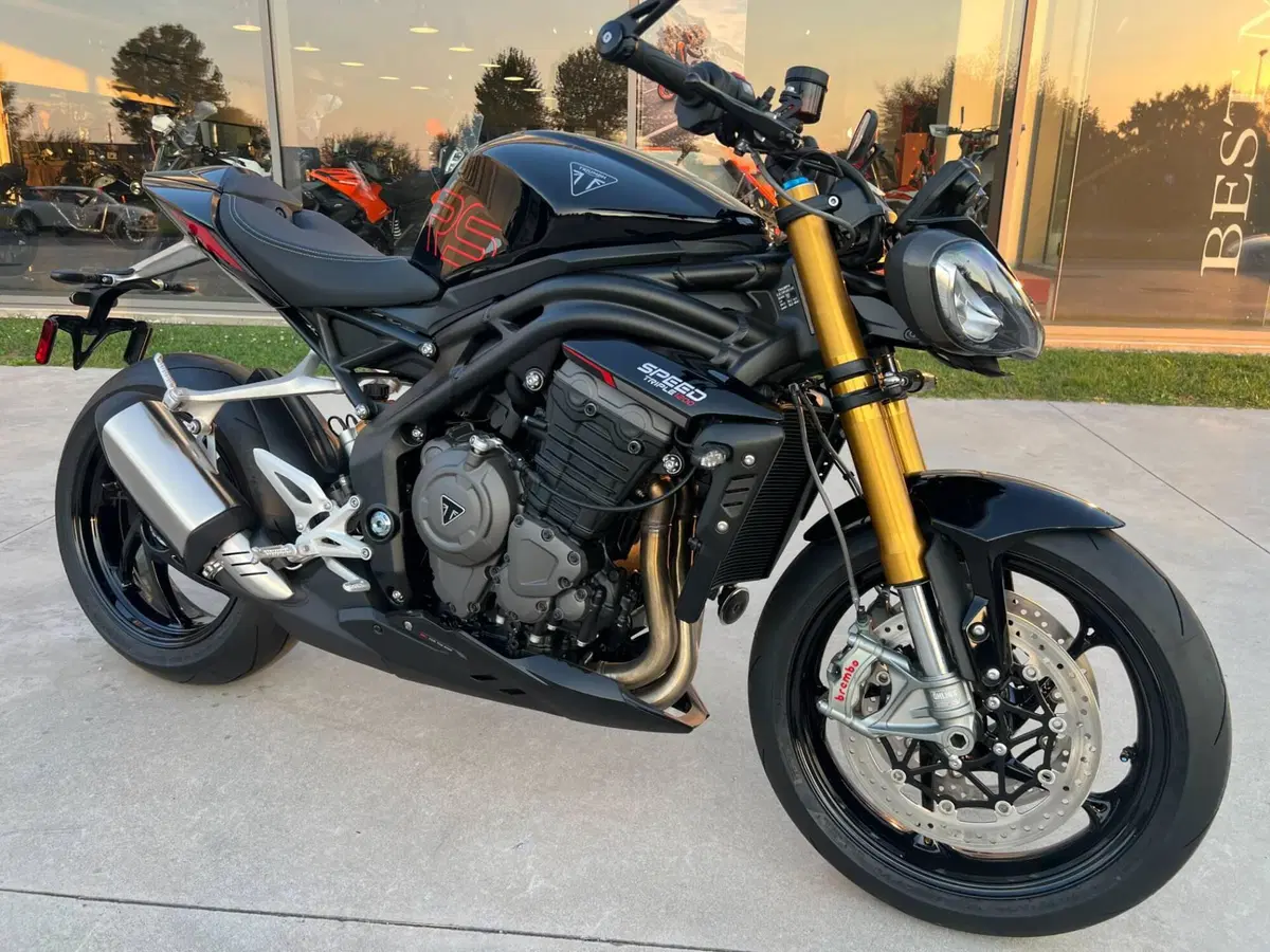 Triumph Speed Triple 1200 RS (2025 - 26) (4)
