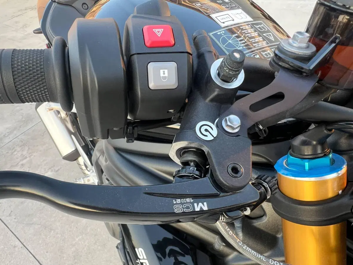 Triumph Speed Triple 1200 RS (2025 - 26) (9)