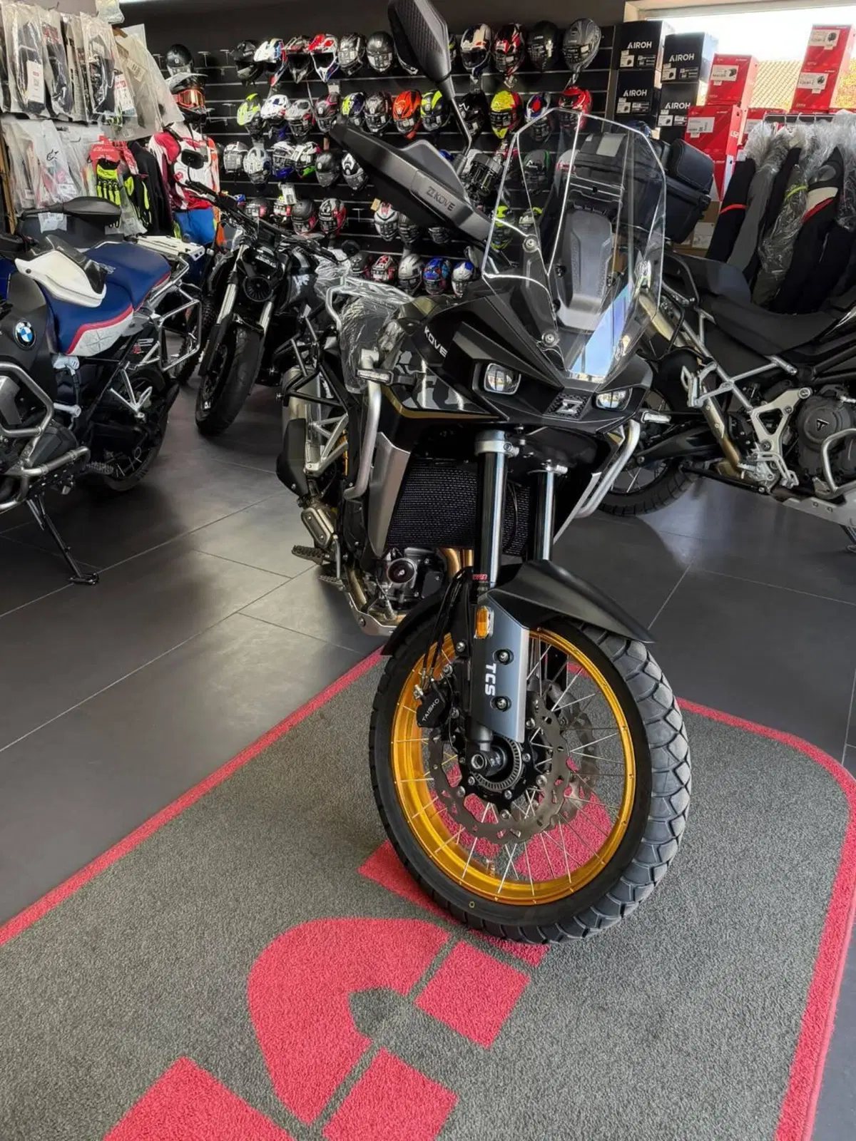 Kove 800X GT Touring (2026) (4)