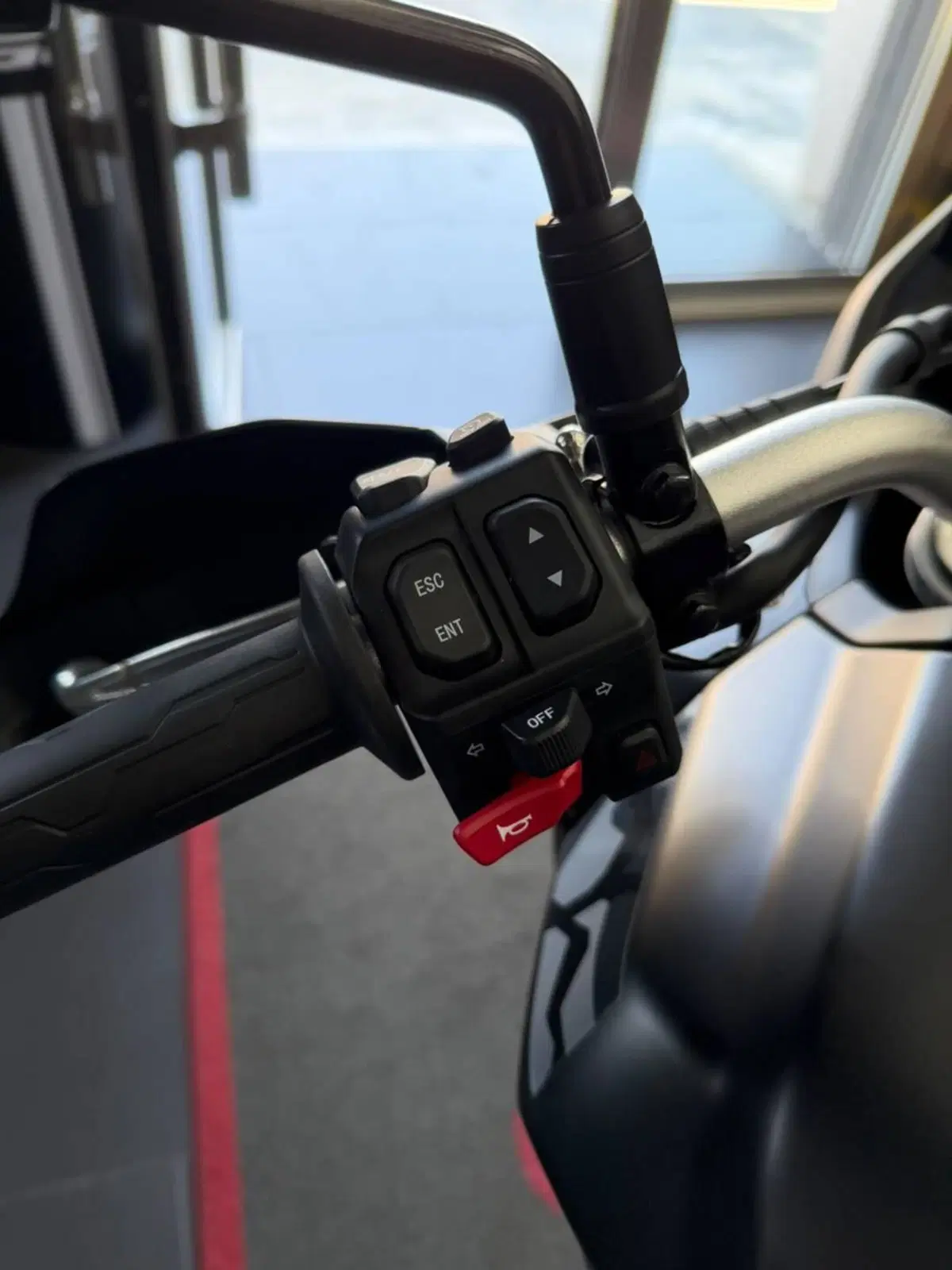 Kove 800X GT Touring (2026) (10)