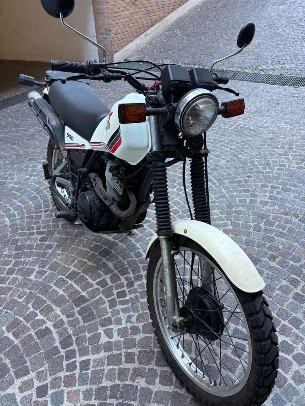 Yamaha XT 550