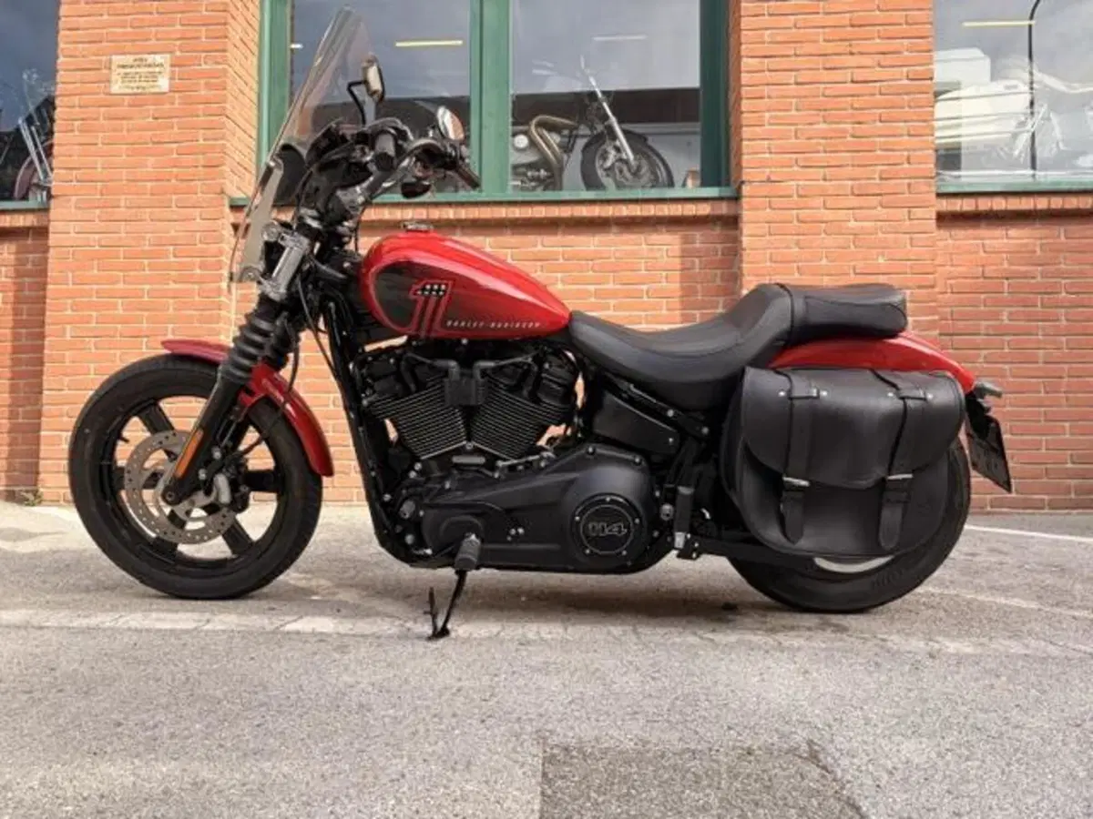 Harley-Davidson Street Bob 114 (2021 - 24) (2)