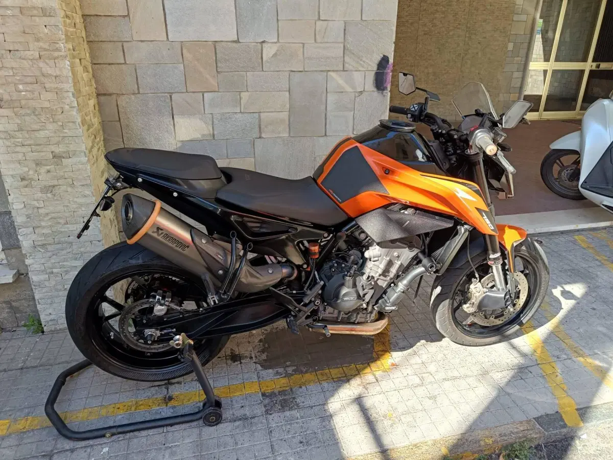 KTM 790 Duke (2018 - 20) (4)