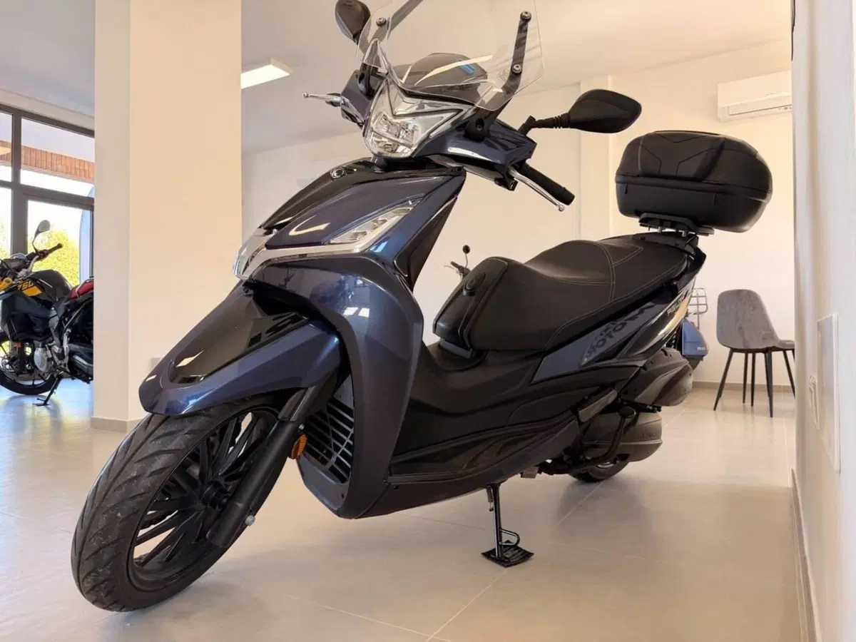 Kymco Agility 300i (2021 - 25) (9)