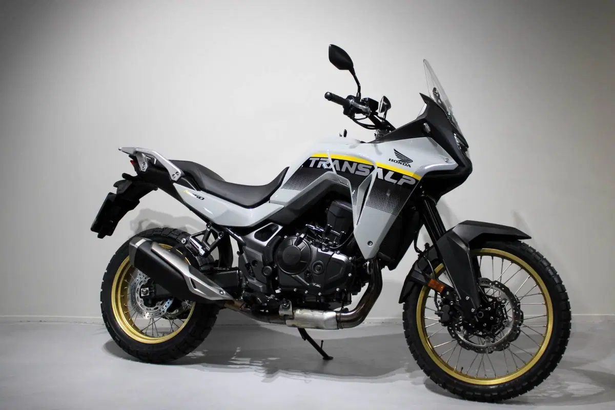 Honda Transalp XL750 (2025) (2)