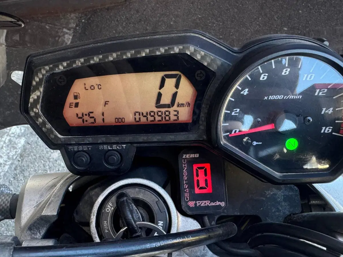 Yamaha FZ6 S2 (2007 - 11) (6)