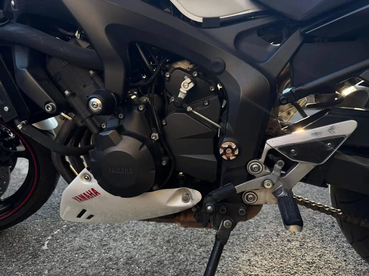 Yamaha FZ6 S2 (2007 - 11) (8)