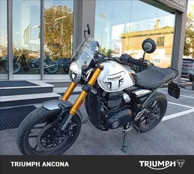Triumph Speed 400 (2024 - 26) usata