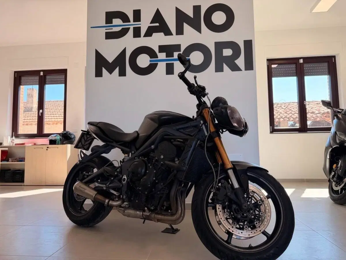 Triumph Street Triple (2007 - 12)