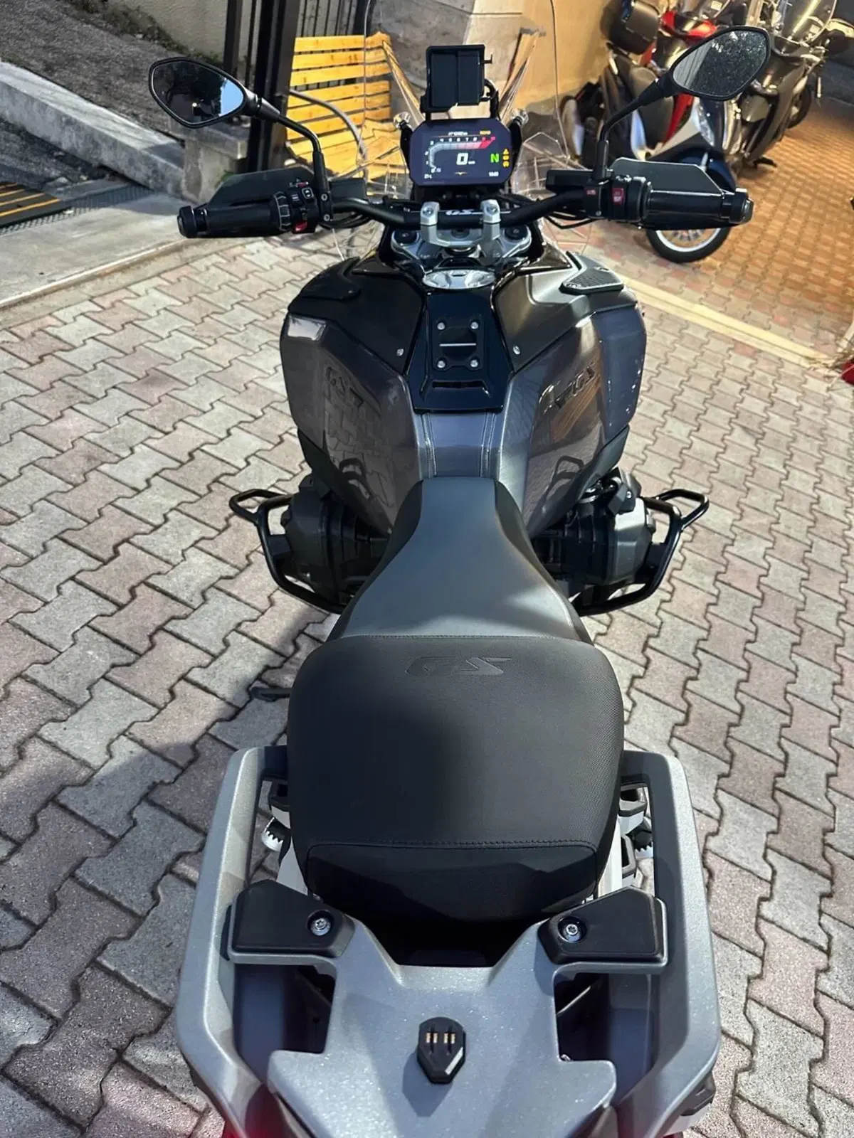 Bmw R 1300 GS Adventure Triple Black (2025 - 26) (5)