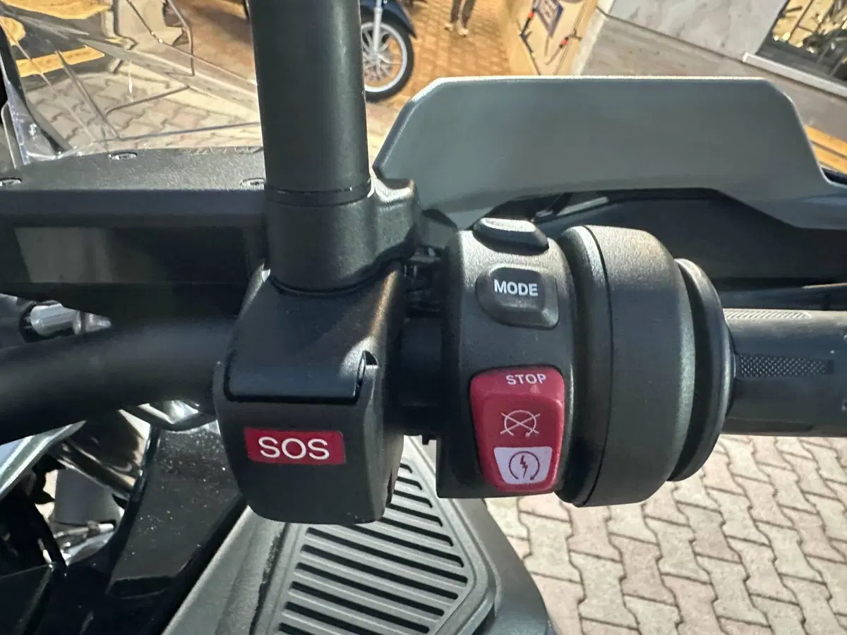 Bmw R 1300 GS Adventure Triple Black (2025 - 26) (9)