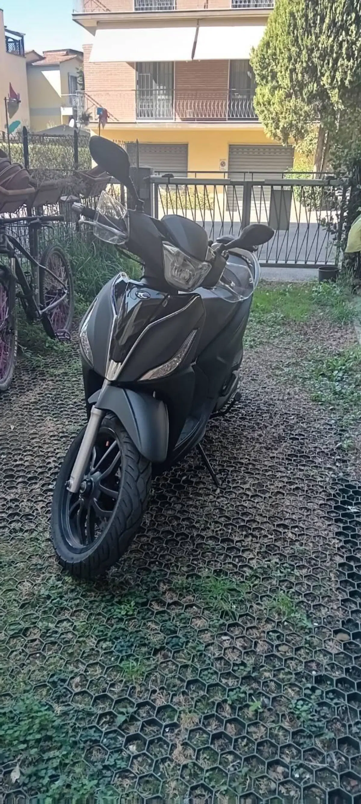 Kymco People 125i S ABS (2024 - 26) (4)