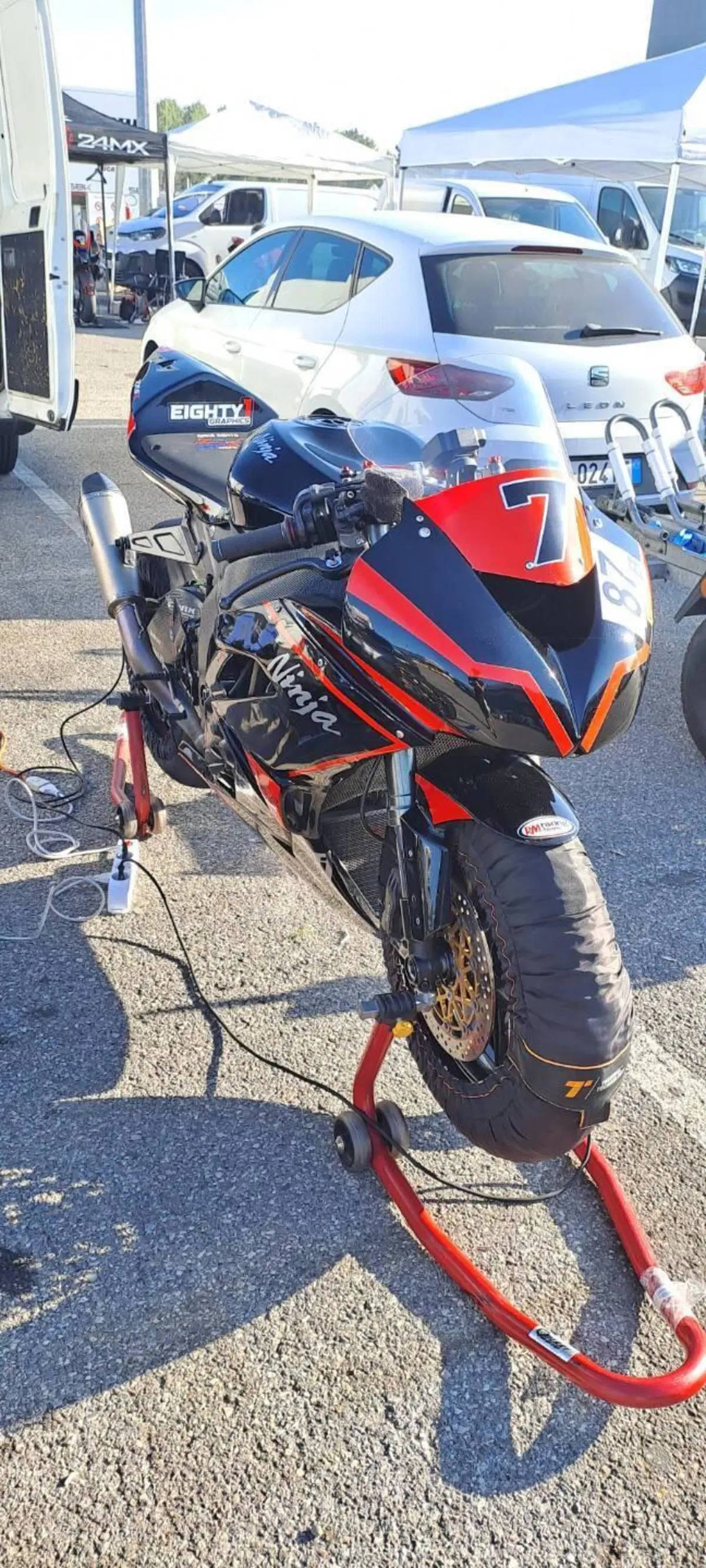 Kawasaki Ninja 600 ZX-6R (2009 - 16) (9)