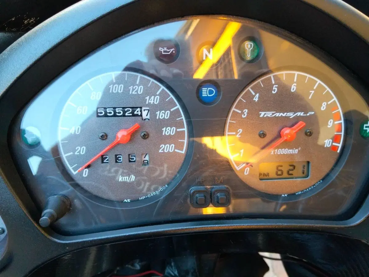 Honda Transalp XL 650V (2005 - 06) (5)