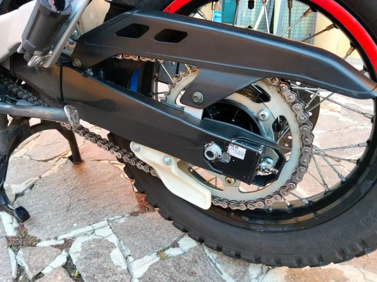 Honda Transalp XL 650V (2005 - 06) (6)