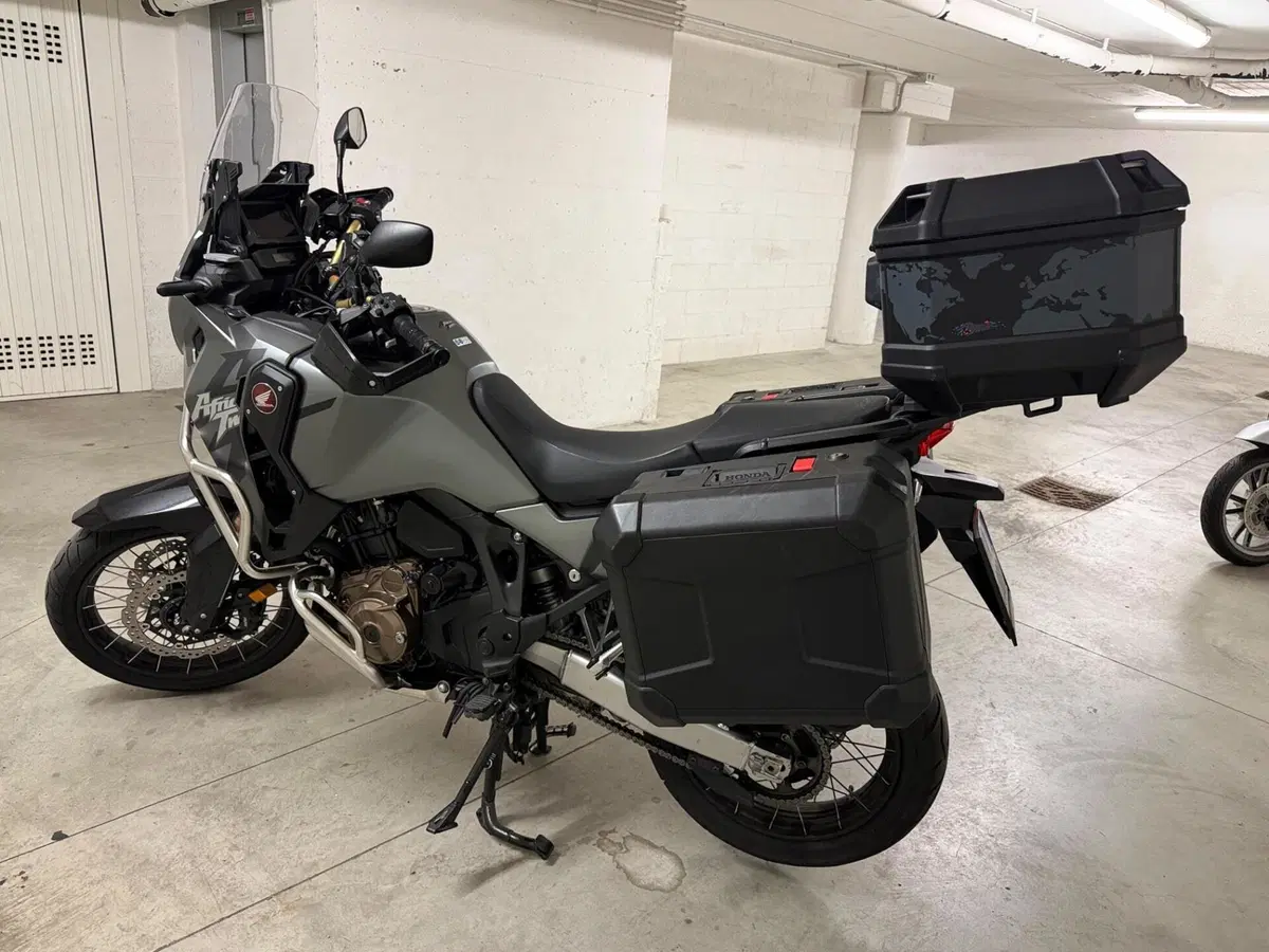 Honda Africa Twin CRF 1100L Adventure Sports DCT Travel Edition (2024 - 26) (5)