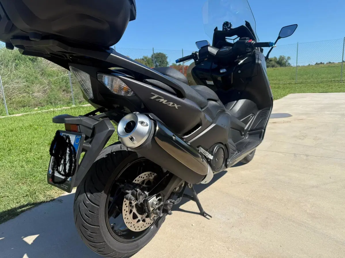 Yamaha T-Max 530 ABS (2015 - 17) (3)