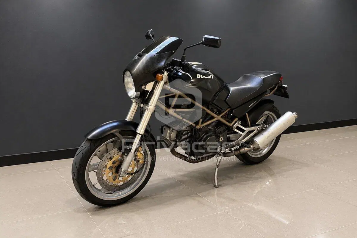 Ducati Monster 600 Dark (1998 - 01)
