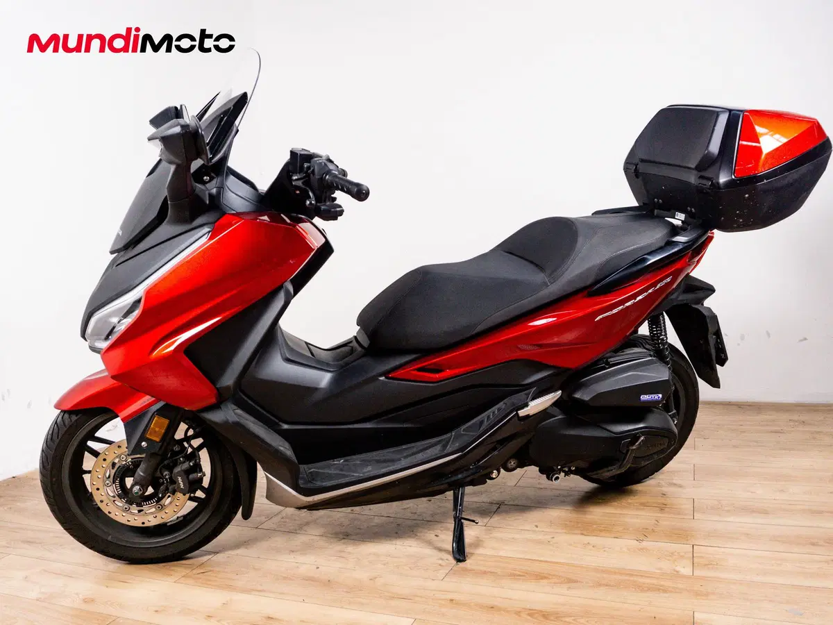 Honda Forza 350 (2022 - 24) (8)