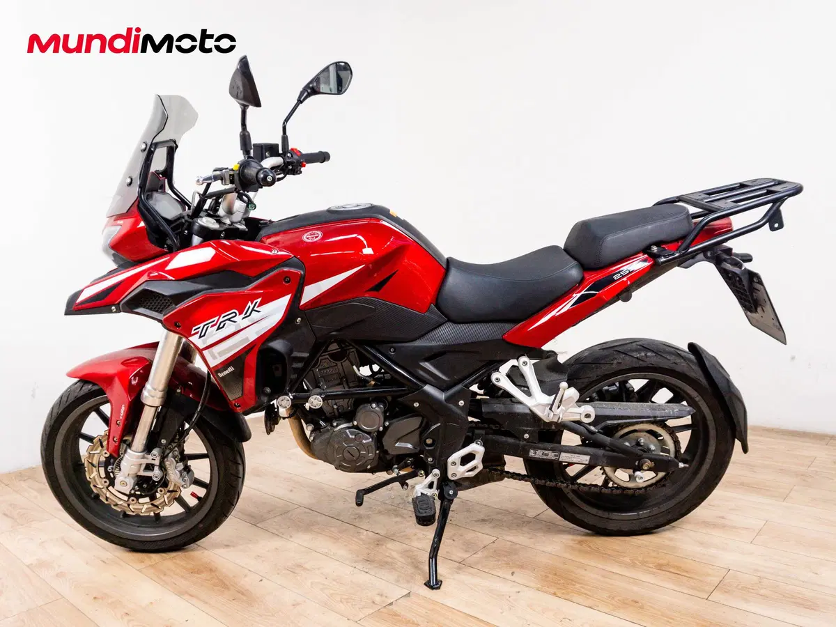 Benelli TRK 251 (2019 - 20) (6)