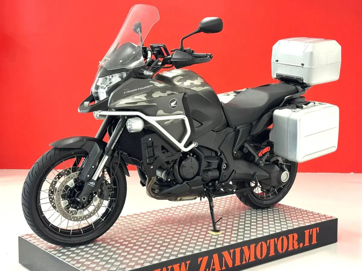 Honda Crosstourer DCT ABS Travel Edition (2015 - 17) (4)