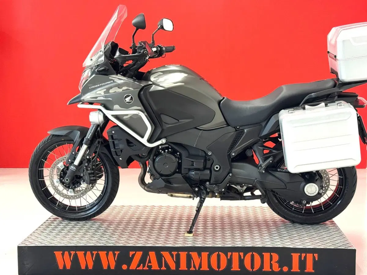 Honda Crosstourer DCT ABS Travel Edition (2015 - 17) (5)