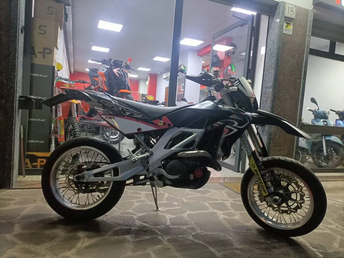 Aprilia SXV 450 (2007 - 14) (4)