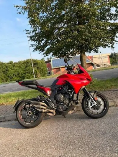 MV Agusta Superveloce 800 (2021 - 25) usata