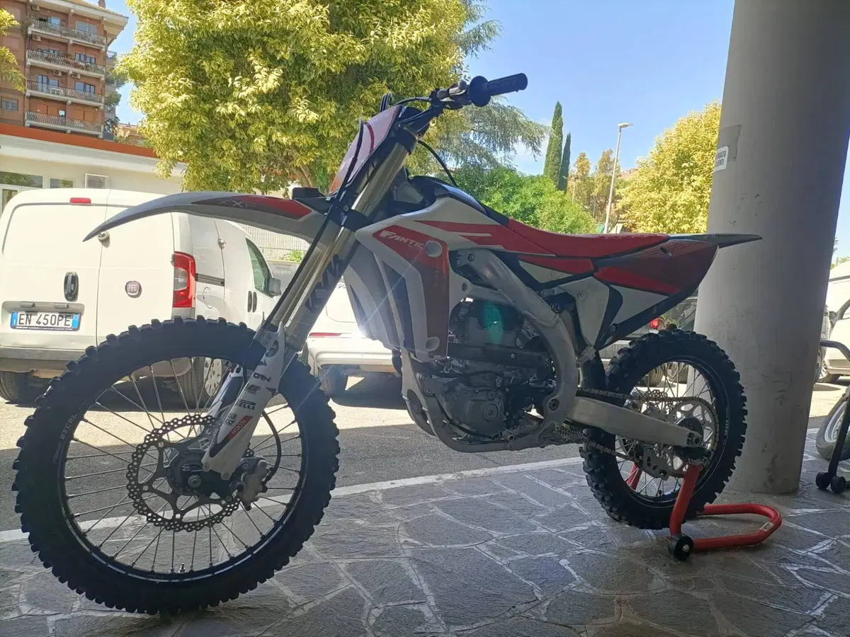 Fantic Motor XXF 250 4T Nils Edition (2025) (4)