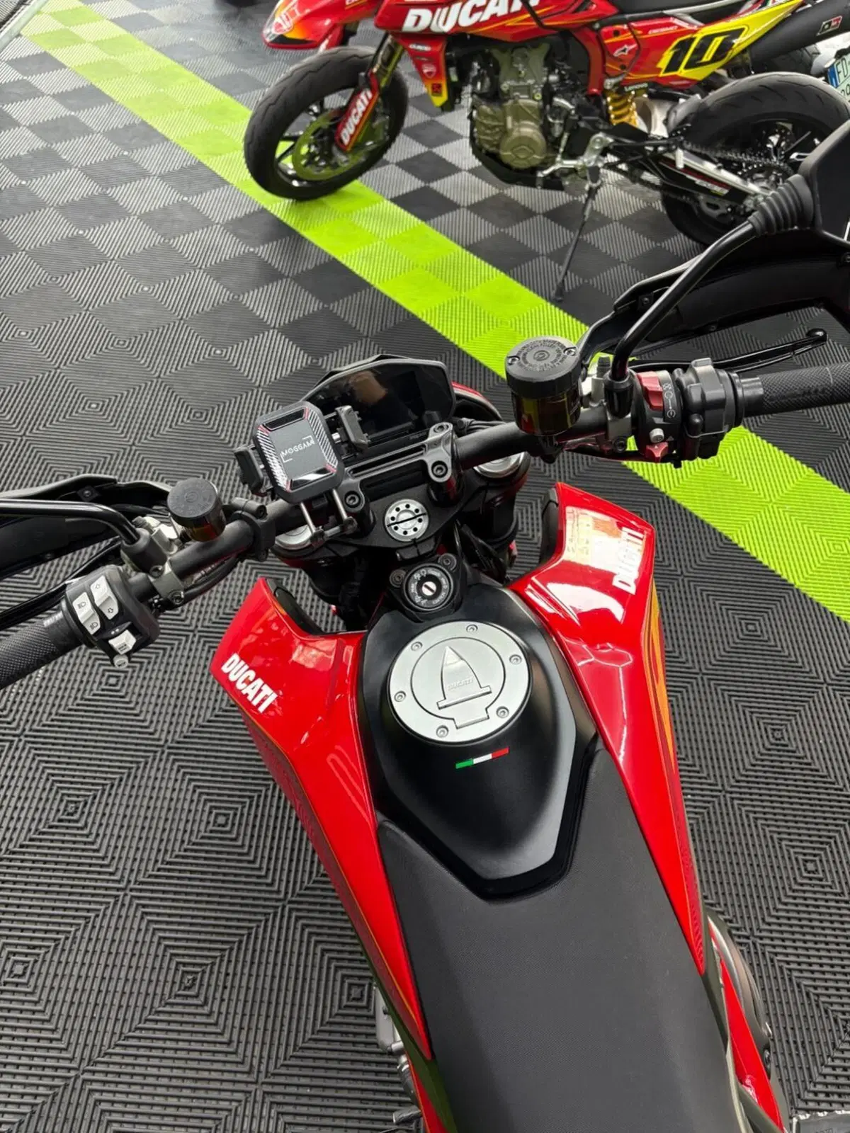 Ducati Hypermotard 950 (2022 - 25) (3)
