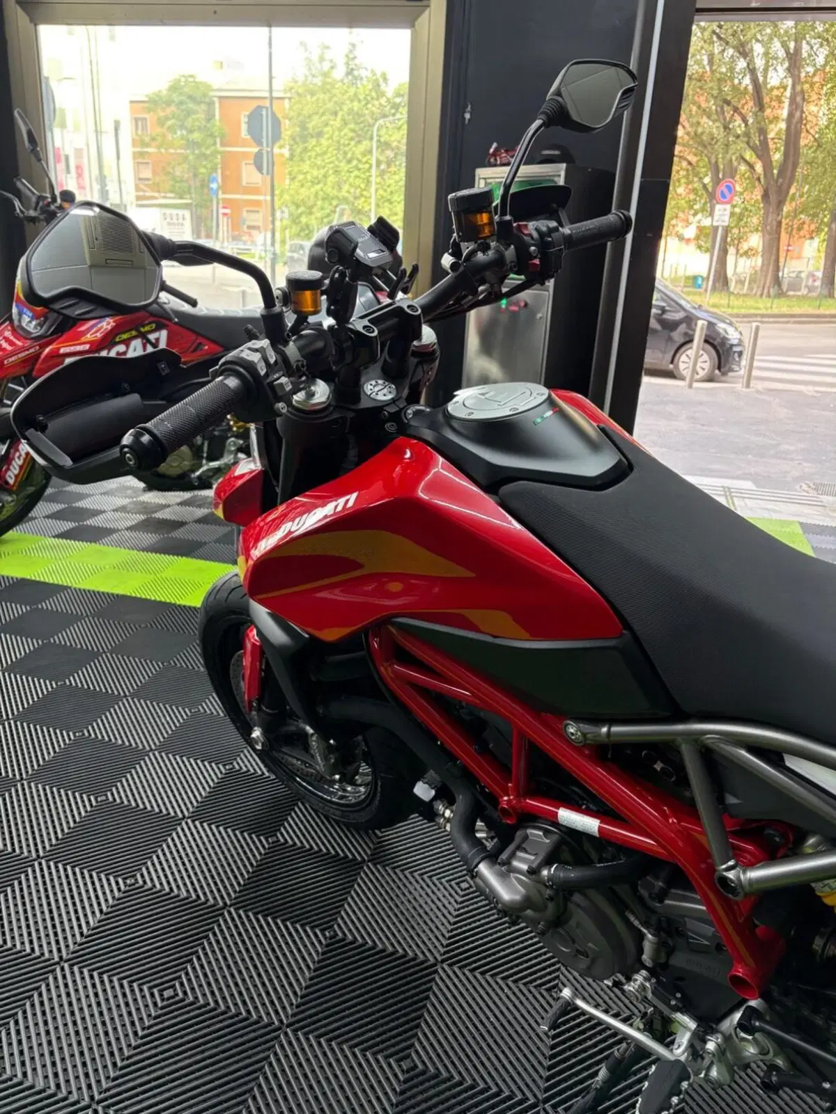 Ducati Hypermotard 950 (2022 - 25) (6)
