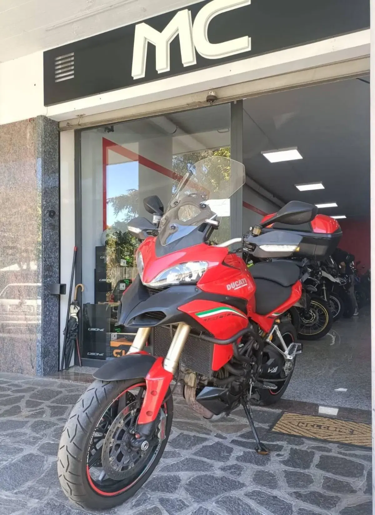 Ducati Multistrada 1200 ABS (2010 - 12) (2)