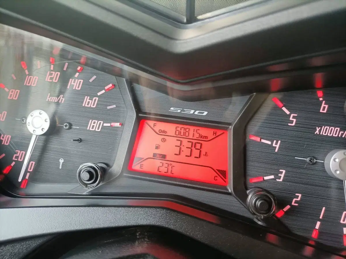 Yamaha T-Max 530 (2012 - 14) (7)