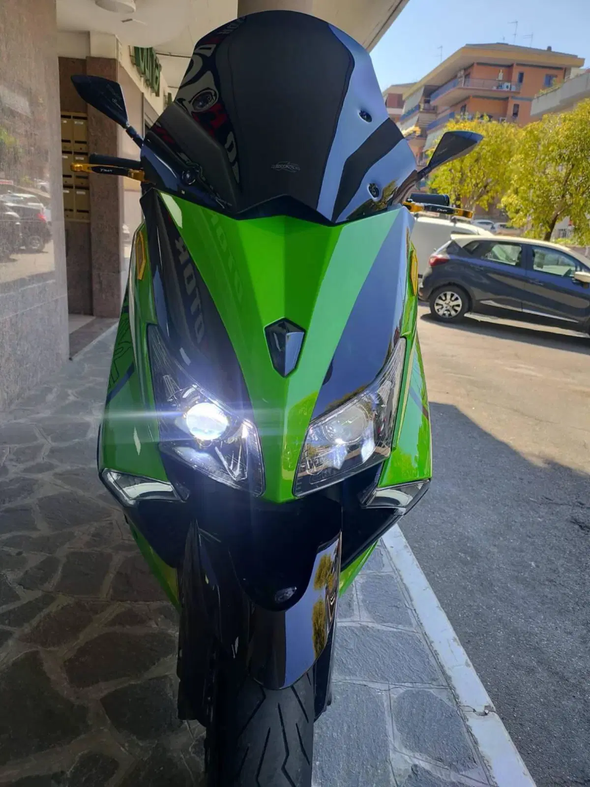 Yamaha T-Max 530 (2012 - 14) (3)