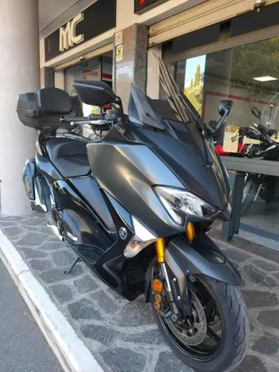 Yamaha T-Max 530 DX (2017 - 19) usata