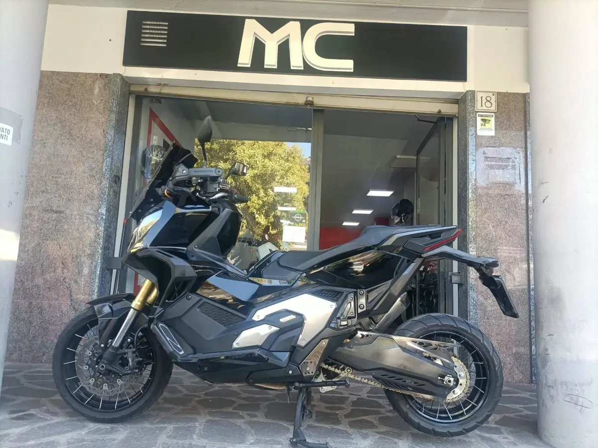 Honda X-ADV 750 DCT (2021 - 24) (3)