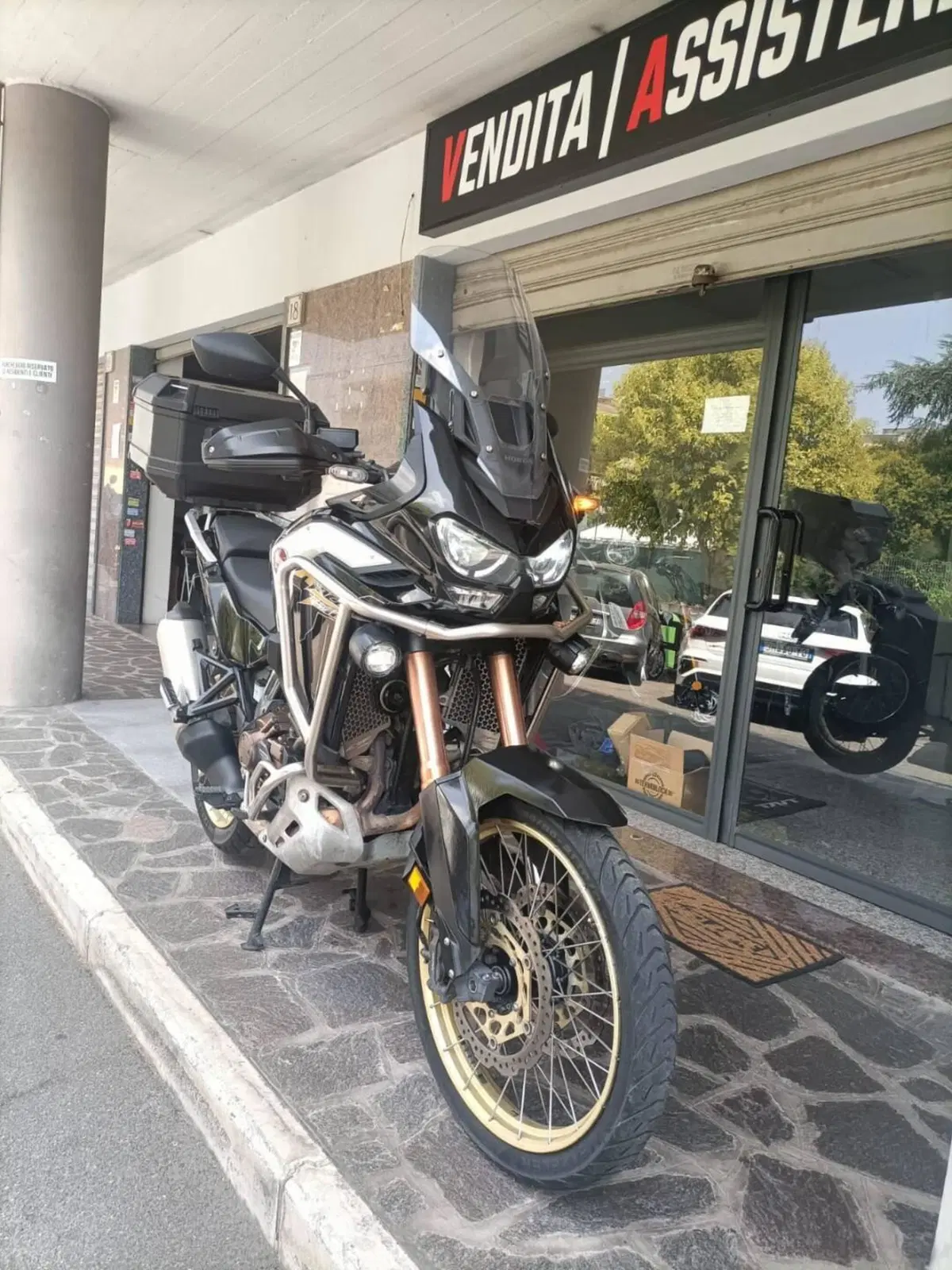 Honda Africa Twin CRF 1100L Adventure Sports (2020 - 21) (2)