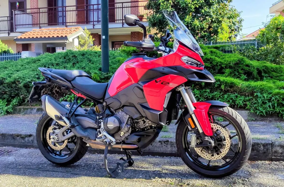 Ducati Multistrada V2 S (2025 - 26) (2)