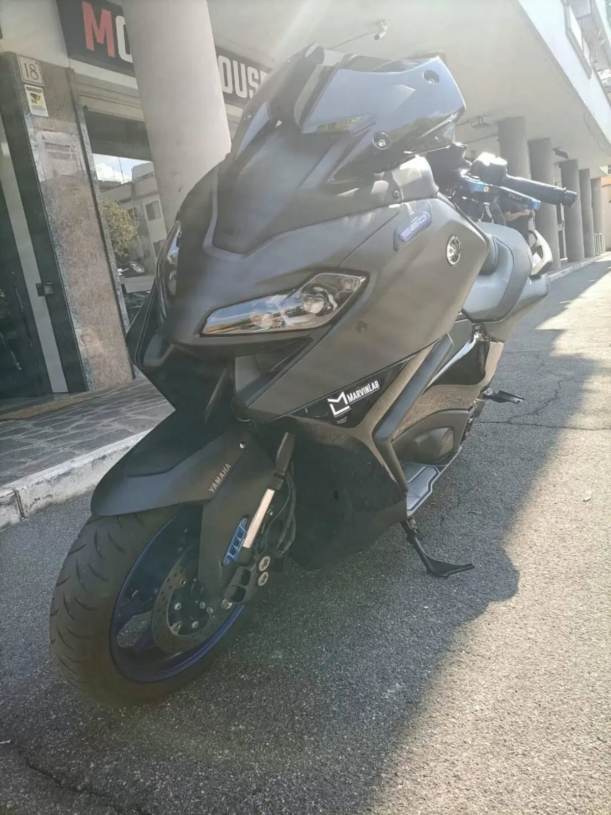 Yamaha T-Max 560 (2022 - 24)