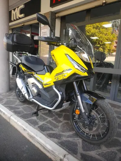 Honda X-ADV 750 Travel (2025 - 26) usata