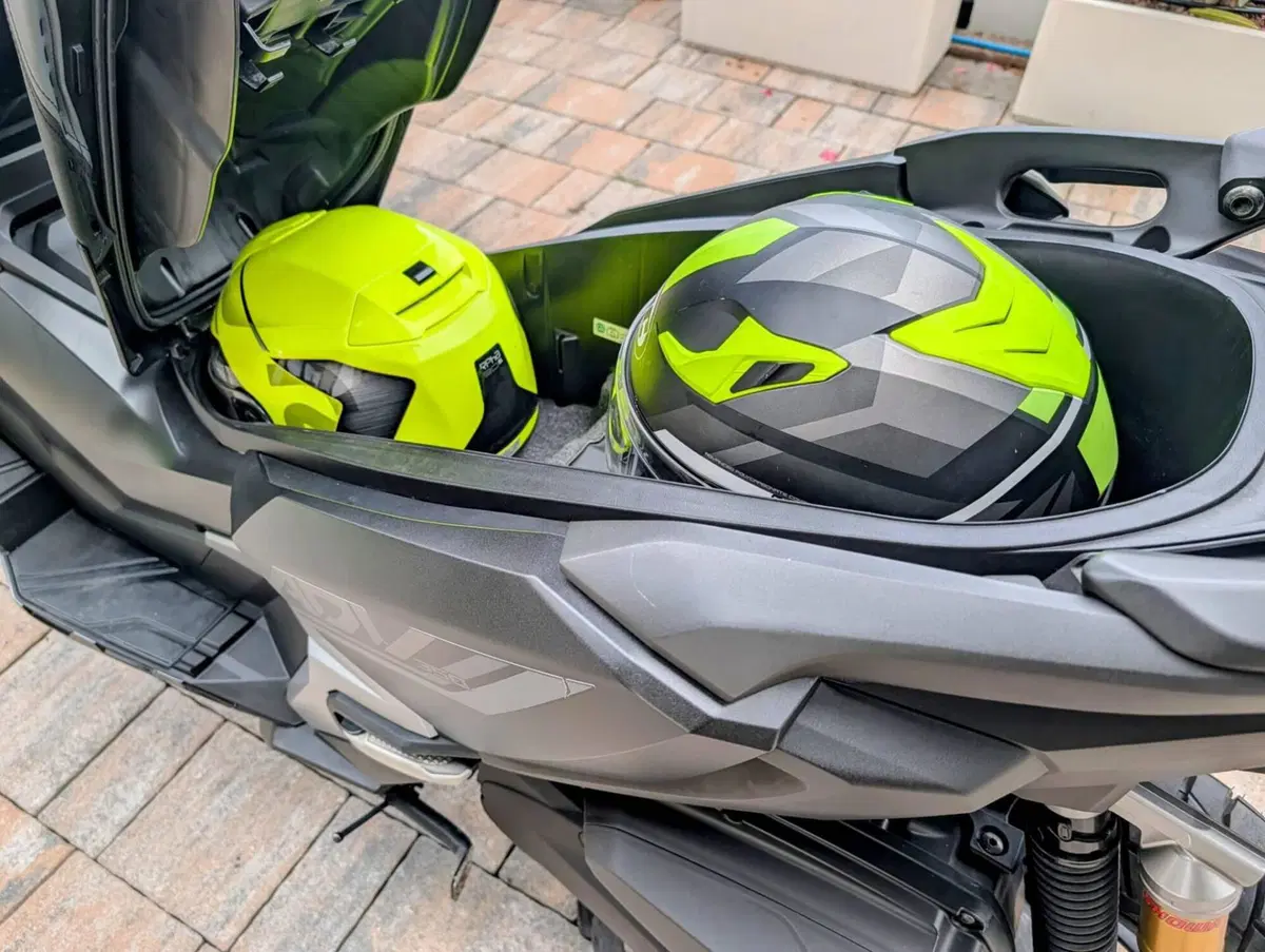 Honda ADV 350 Special Edition (2025 - 26) (5)