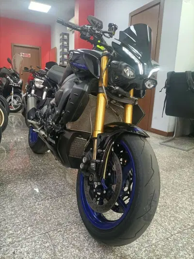 Yamaha MT-10 SP (2022 - 25) usata