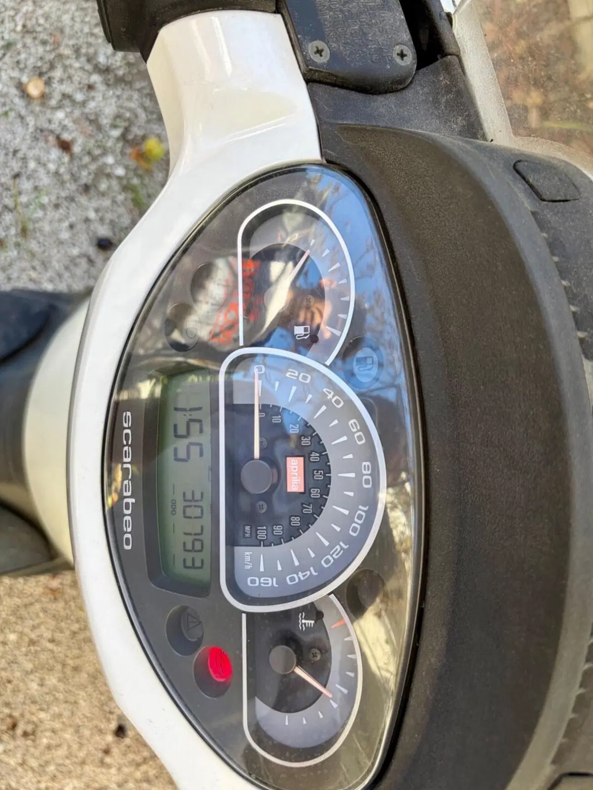 Aprilia Scarabeo 125 i.e. (2009 - 11) (7)